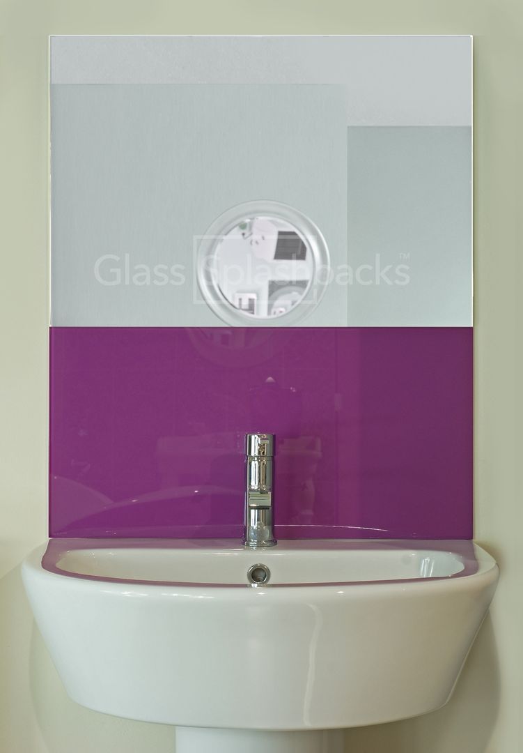 Purple Glass Sink Splashback DIYSPLASHBACKS Banheiros modernos