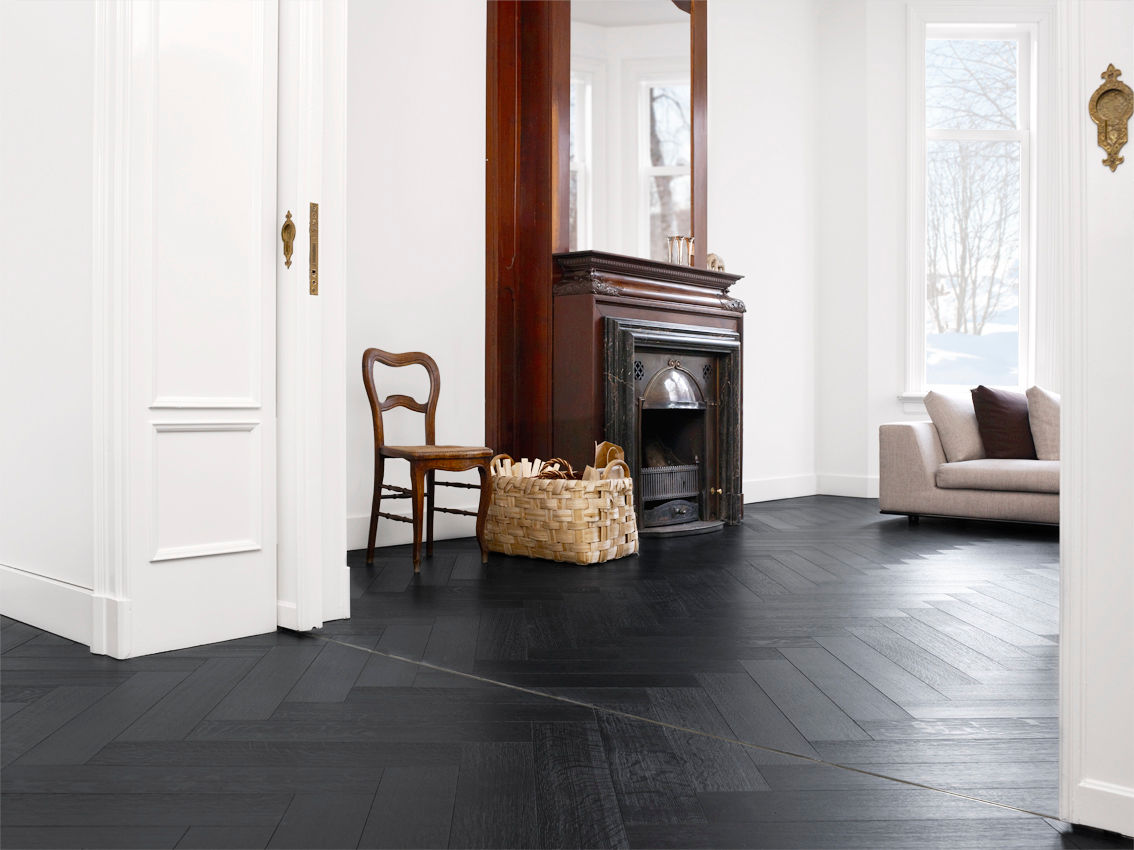 Leefruimte in parket, Nobel flooring Nobel flooring Tường & sàn phong cách hiện đại