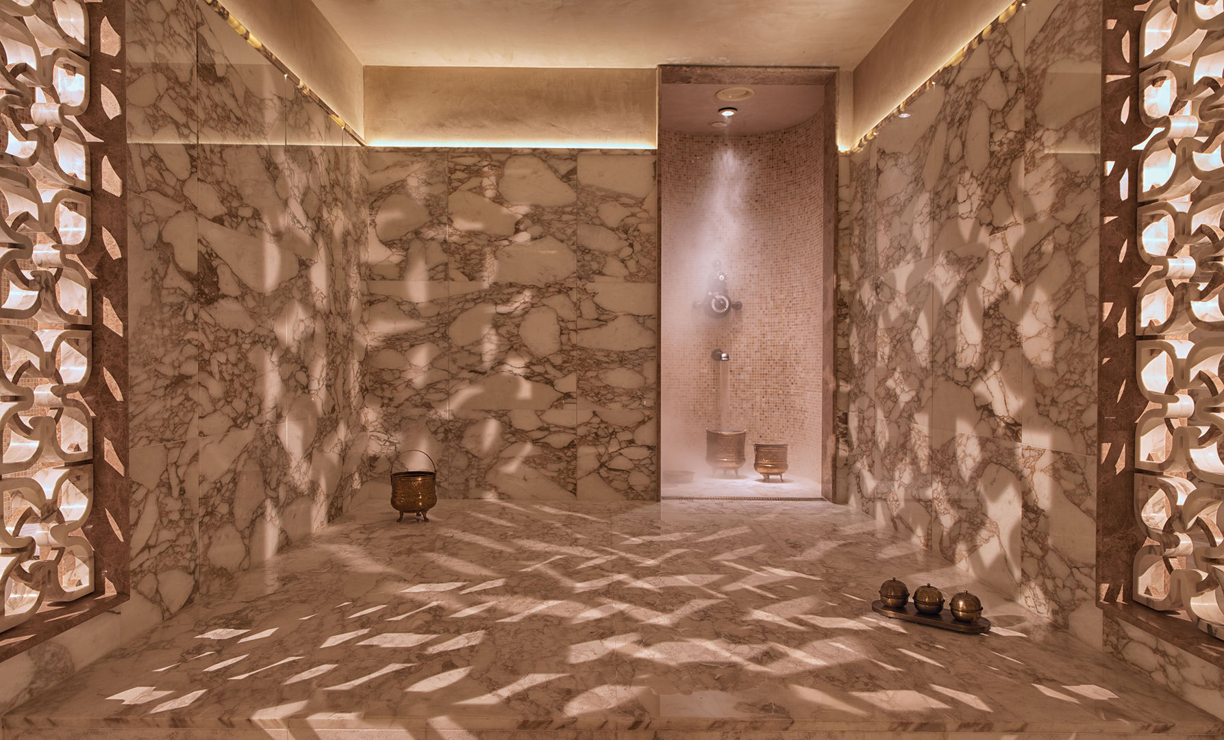 Drummonds Case Study: Urban Retreat Hammam at Harrods homify Commercial spaces Shopping Centres