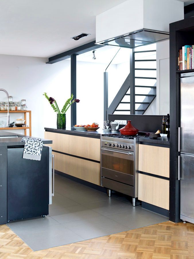 homify Dapur Gaya Industrial