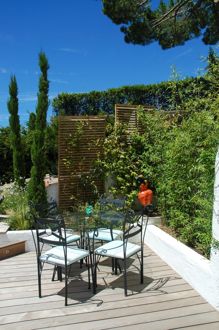 Terrasse avec vue sur la baie de Cannes, Exterior Design Exterior Design Balcones y terrazas mediterráneos