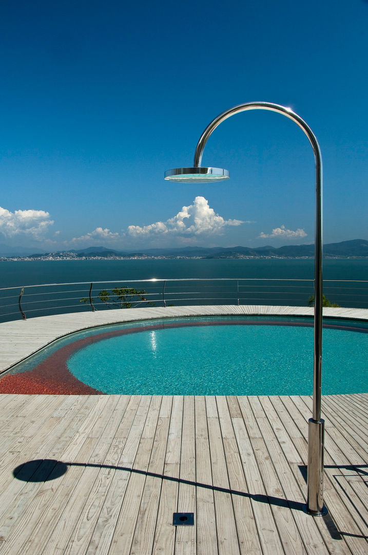 ​Cond. St. Barth, Mantovani e Rita Arquitetura Mantovani e Rita Arquitetura Modern pool