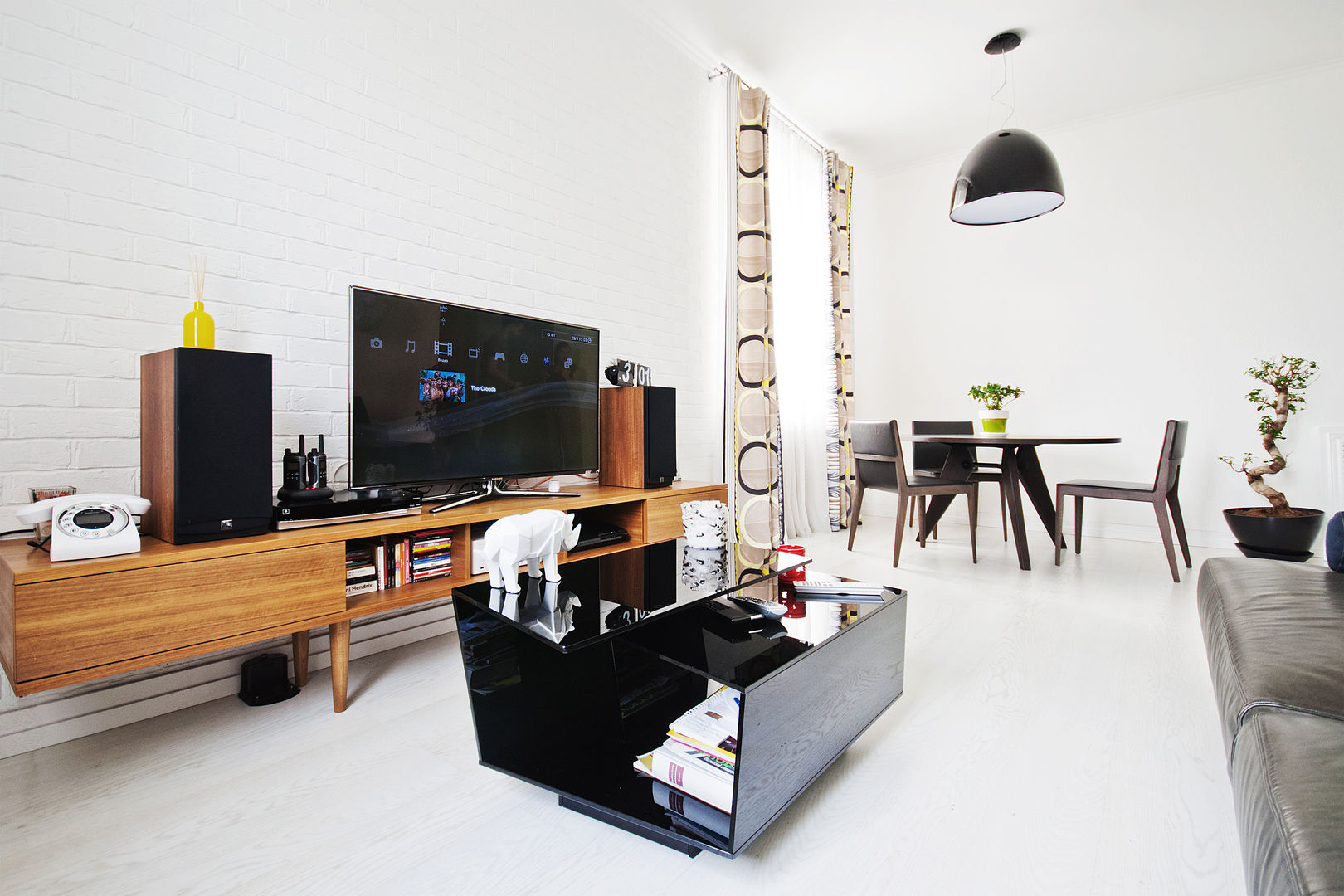 Квартира на Университетском, Owner /designer Owner /designer Industrial style living room