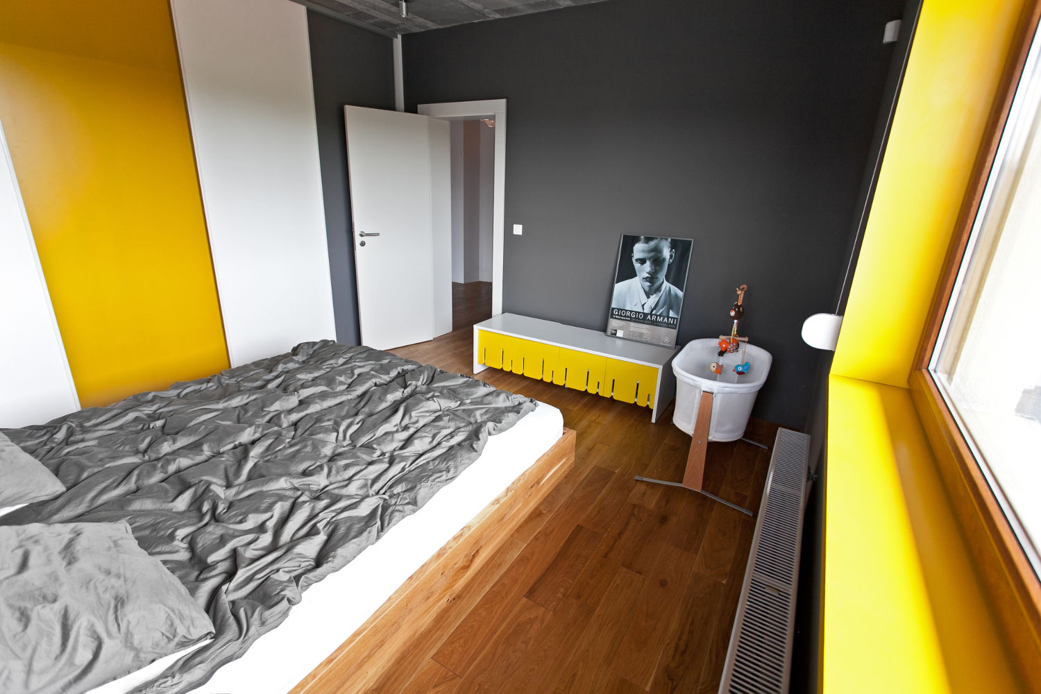 Beam & Block House, mode:lina™ mode:lina™ Modern style bedroom