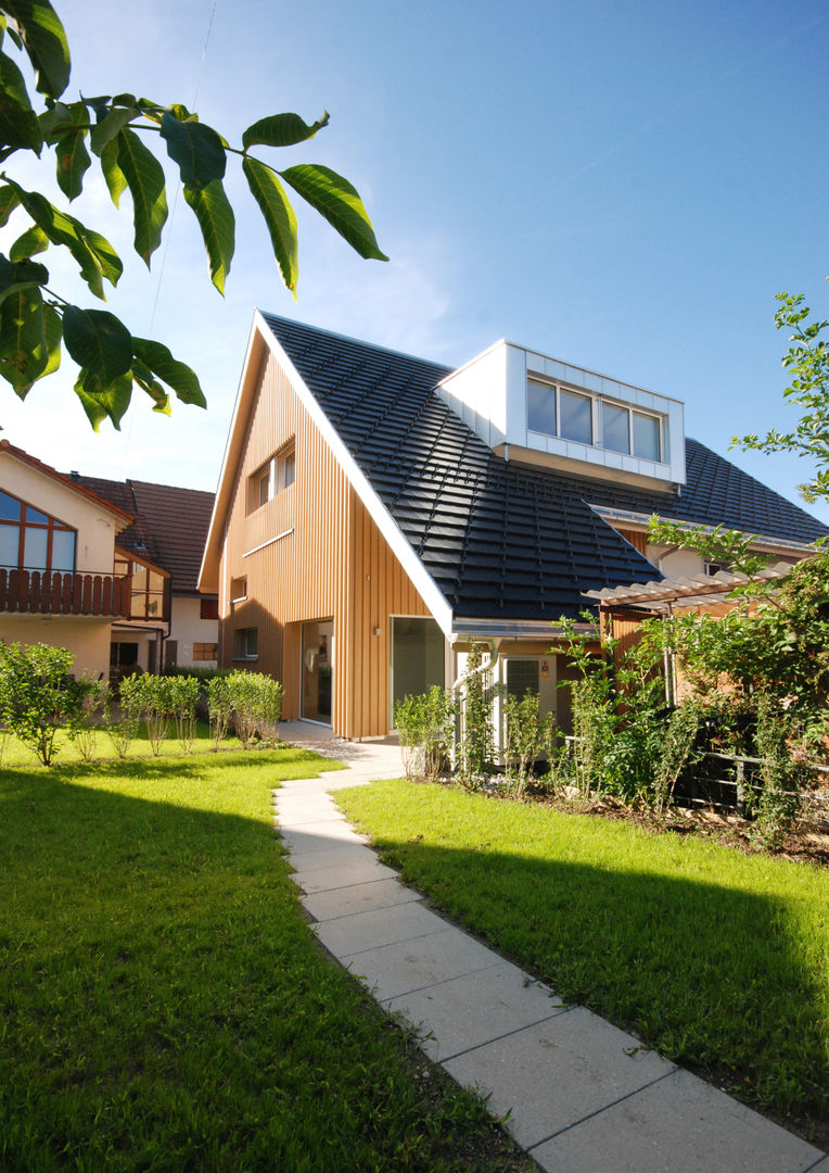 DEFH in Birmenstorf, Bogen Design GmbH Bogen Design GmbH Modern houses
