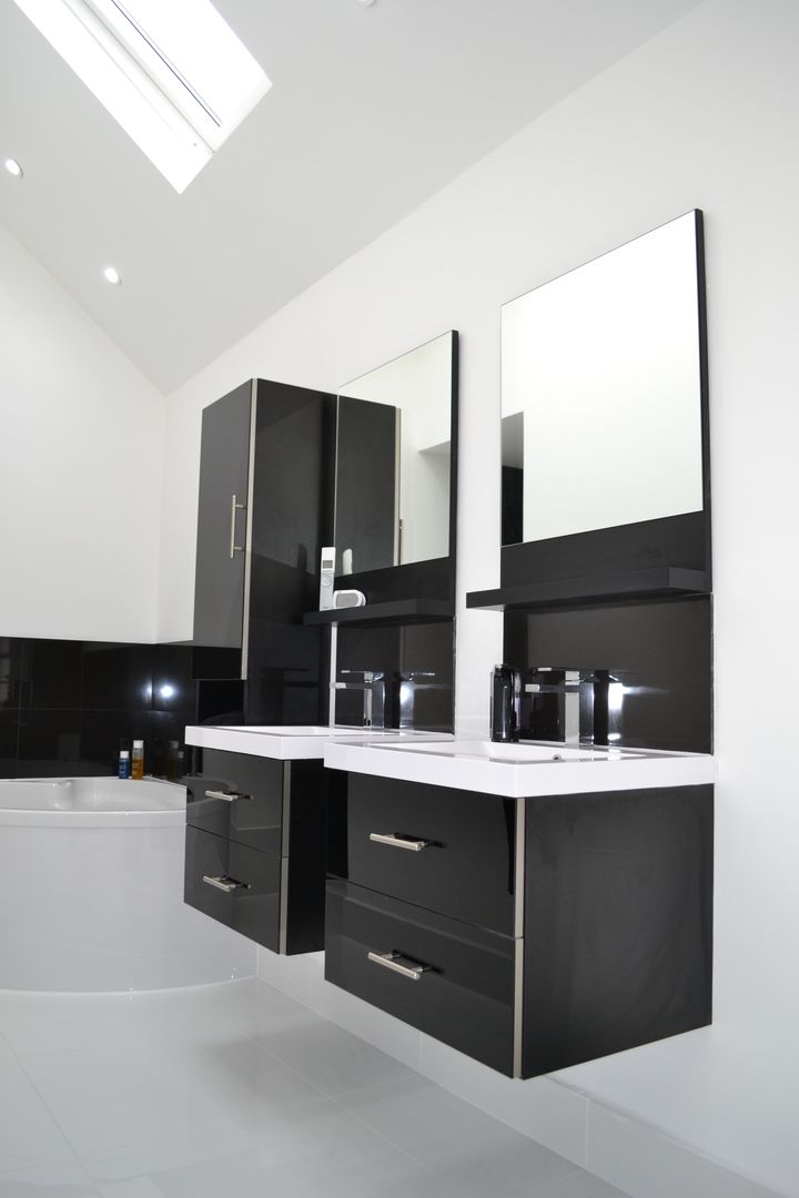 En-suite To Main Bathroom - As Built Arc 3 Architects & Chartered Surveyors Baños modernos