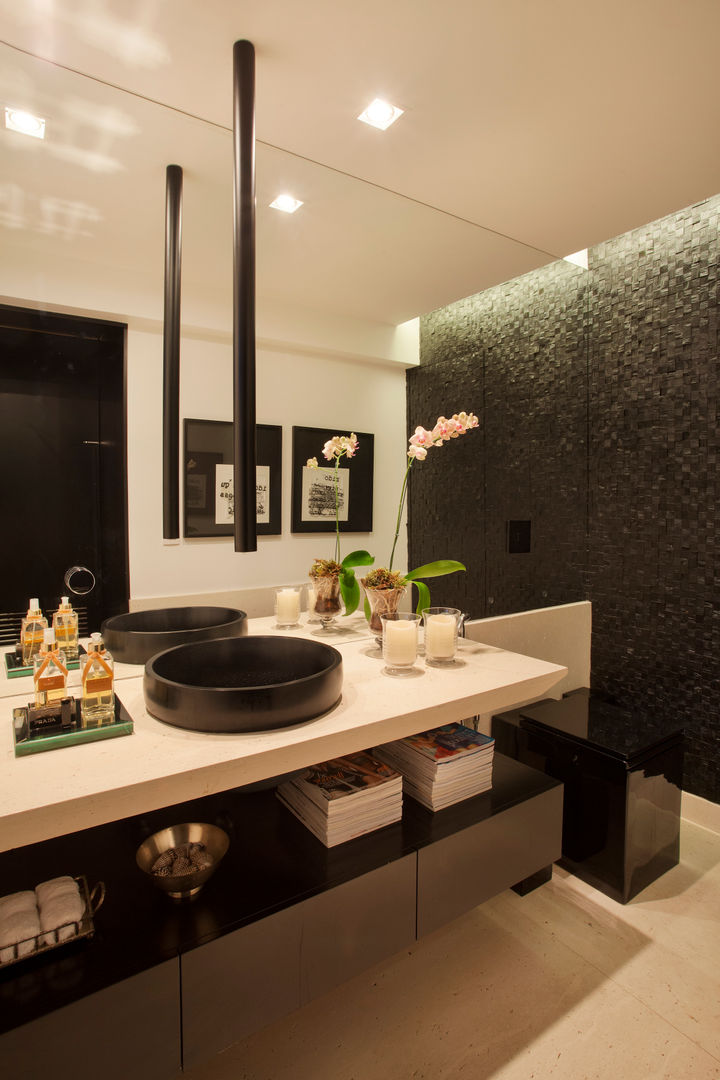 homify Modern Banyo