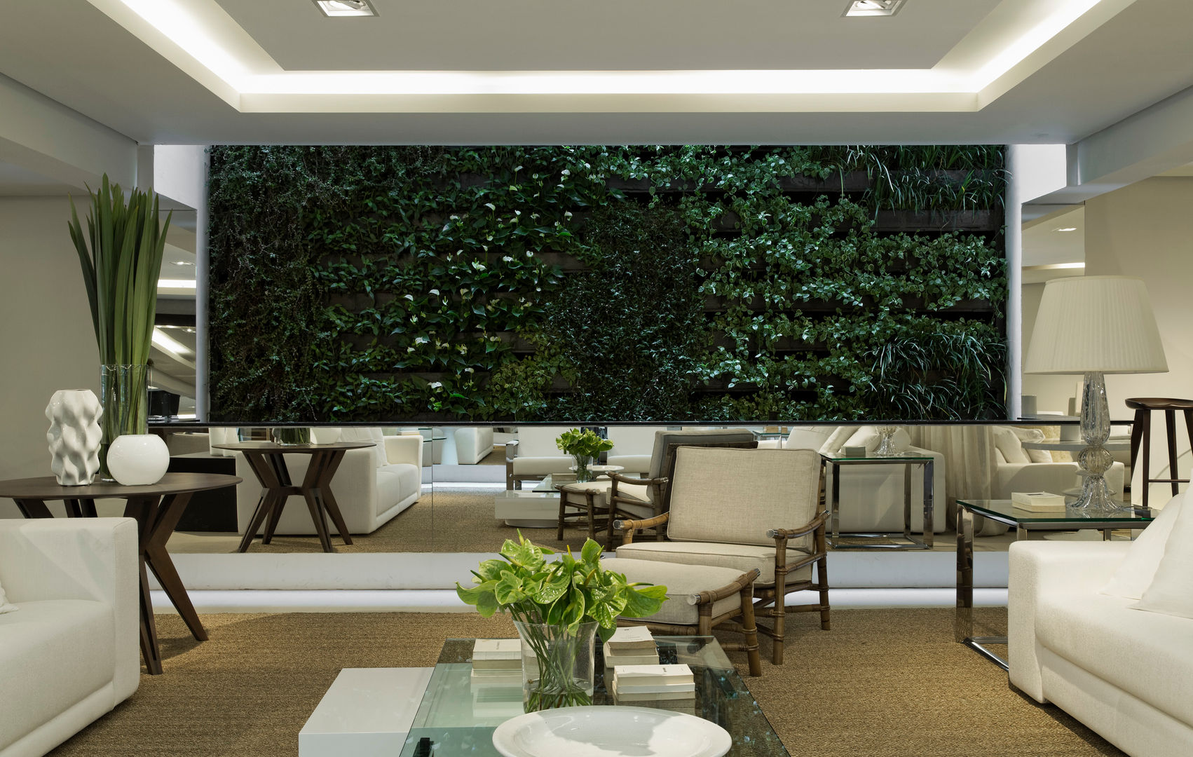 Artefacto Jardim Anália Franco - São Paulo/SP, GreenWall Ceramic GreenWall Ceramic 商業空間 オフィススペース＆店