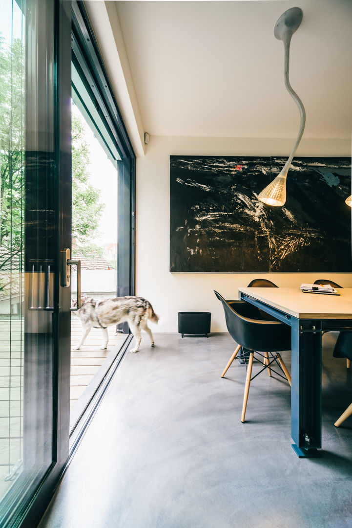 house of architects_6_arc2 ArC2 Fabryka Projektowa sp.z o.o. Minimalist dining room