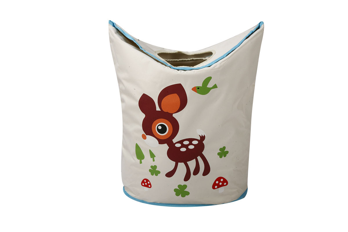 Laundry Bags - Cute animal Prints, Uberlyfe Uberlyfe モダンデザインの 子供部屋 収納