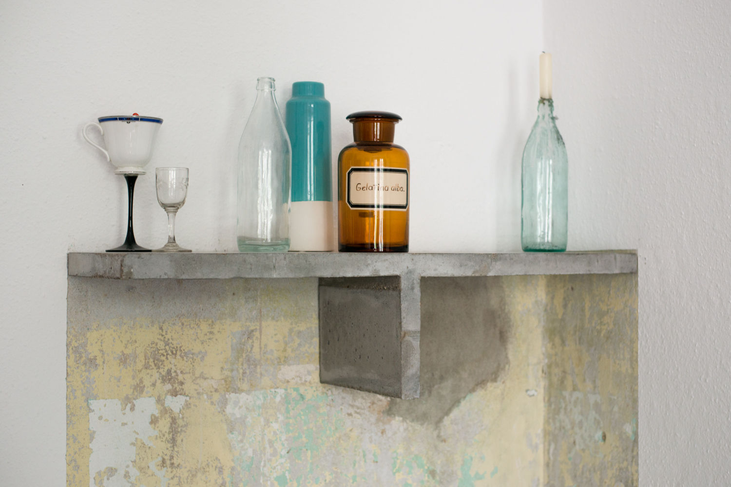 Beton Wandregal, Accidental Concrete Accidental Concrete Salas de estar minimalistas Estantes