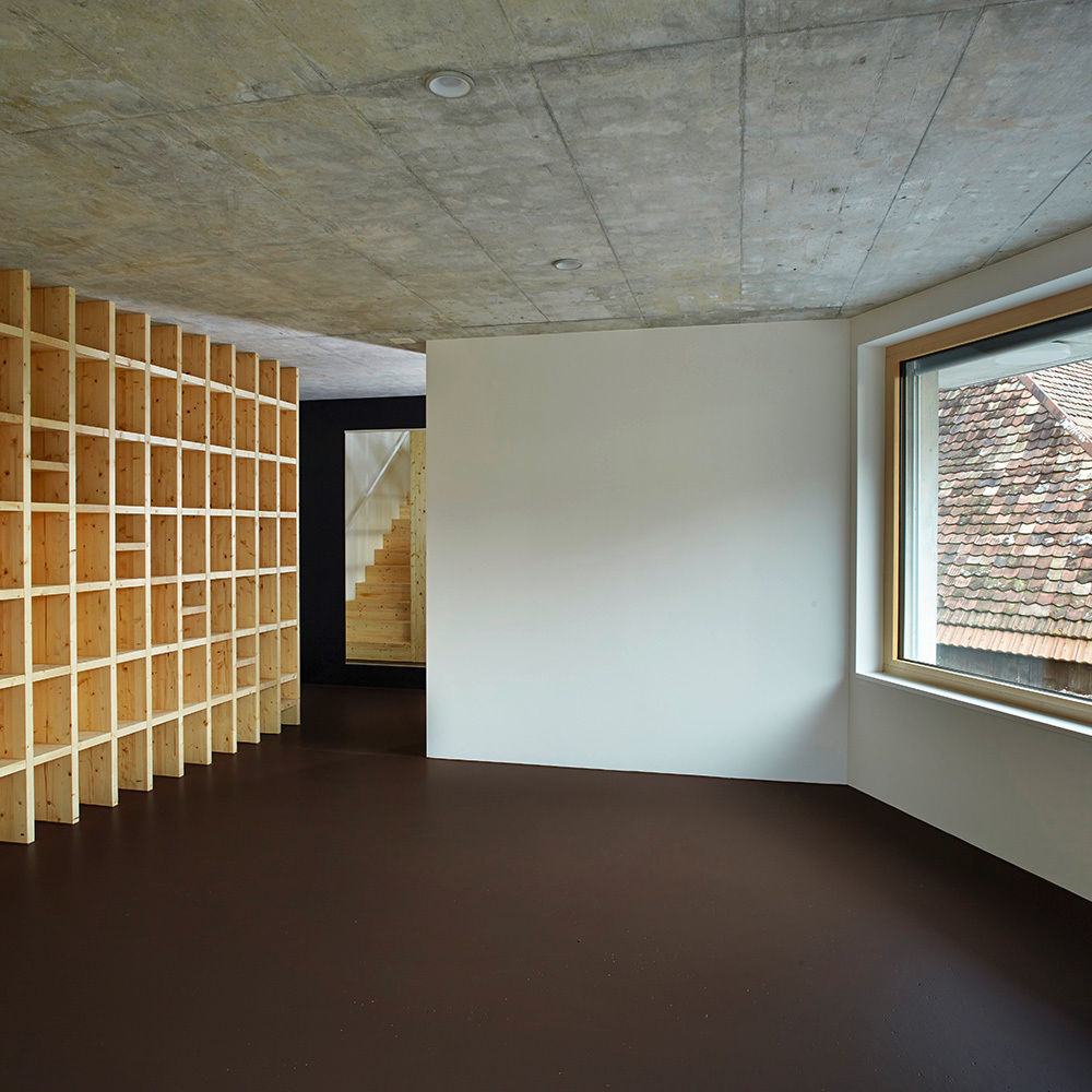 Haus Sumiswald, Translocal Architecture Translocal Architecture Minimalist study/office