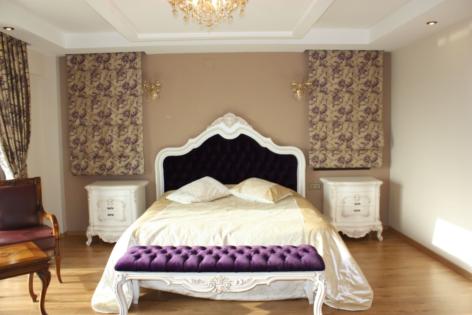 VİLLA, AYAYAPITASARIM AYAYAPITASARIM Classic style bedroom Beds & headboards