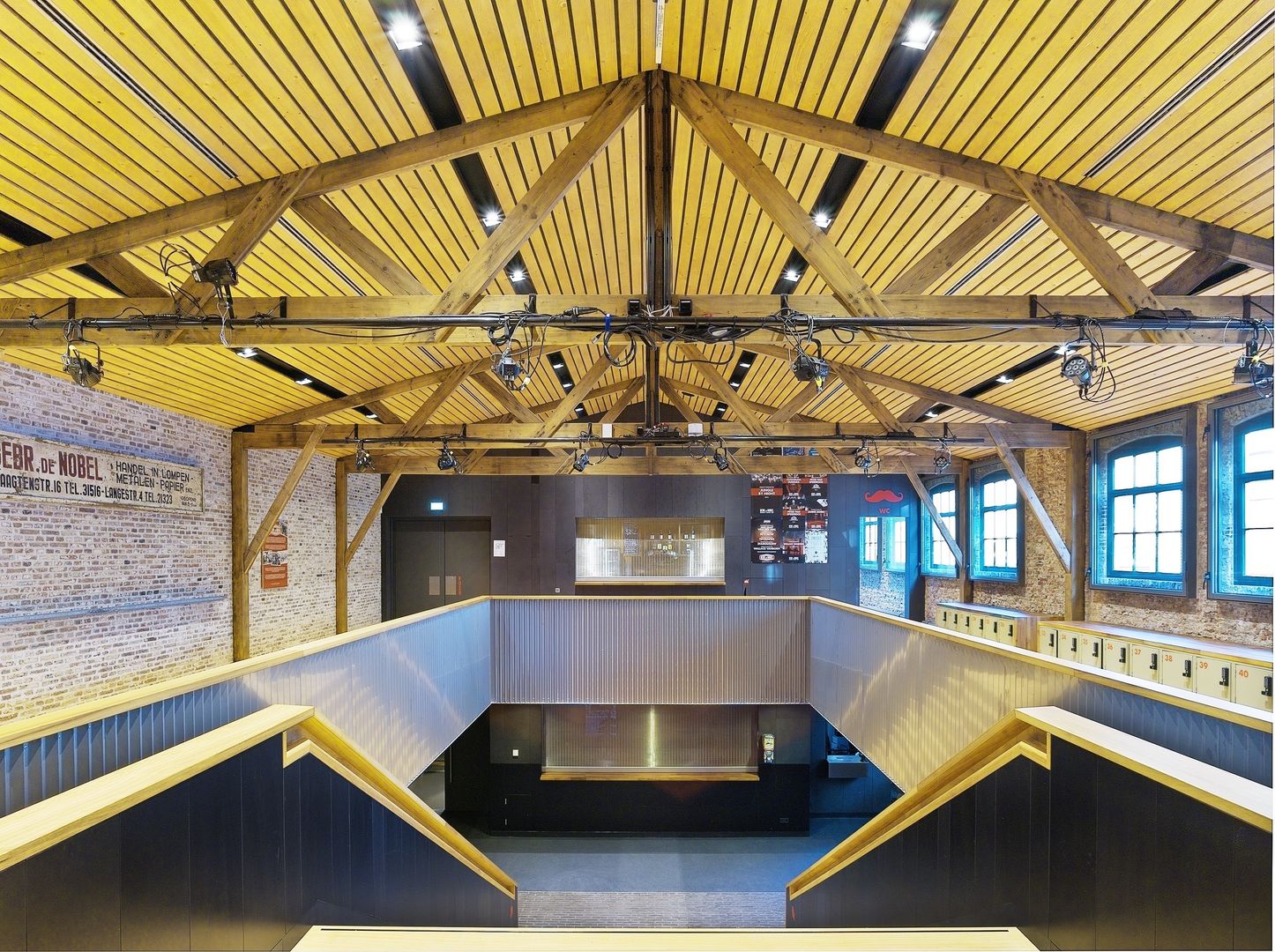 Poppodium Gebr. de Nobel, Leiden, Ector Hoogstad Architecten Ector Hoogstad Architecten Commercial spaces Bars & clubs