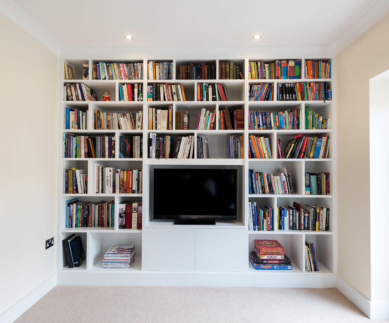 homify Modern style media rooms