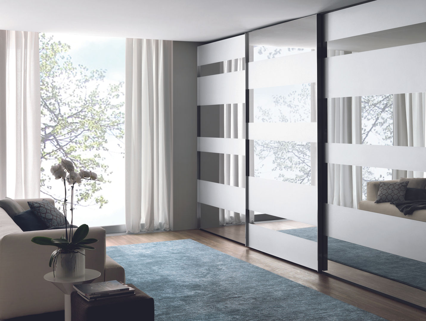 Segmenta wardrobe - Pictured here in natural / Silver mirror and frosted mirror Lamco Design LTD Phòng ngủ phong cách tối giản Wardrobes & closets