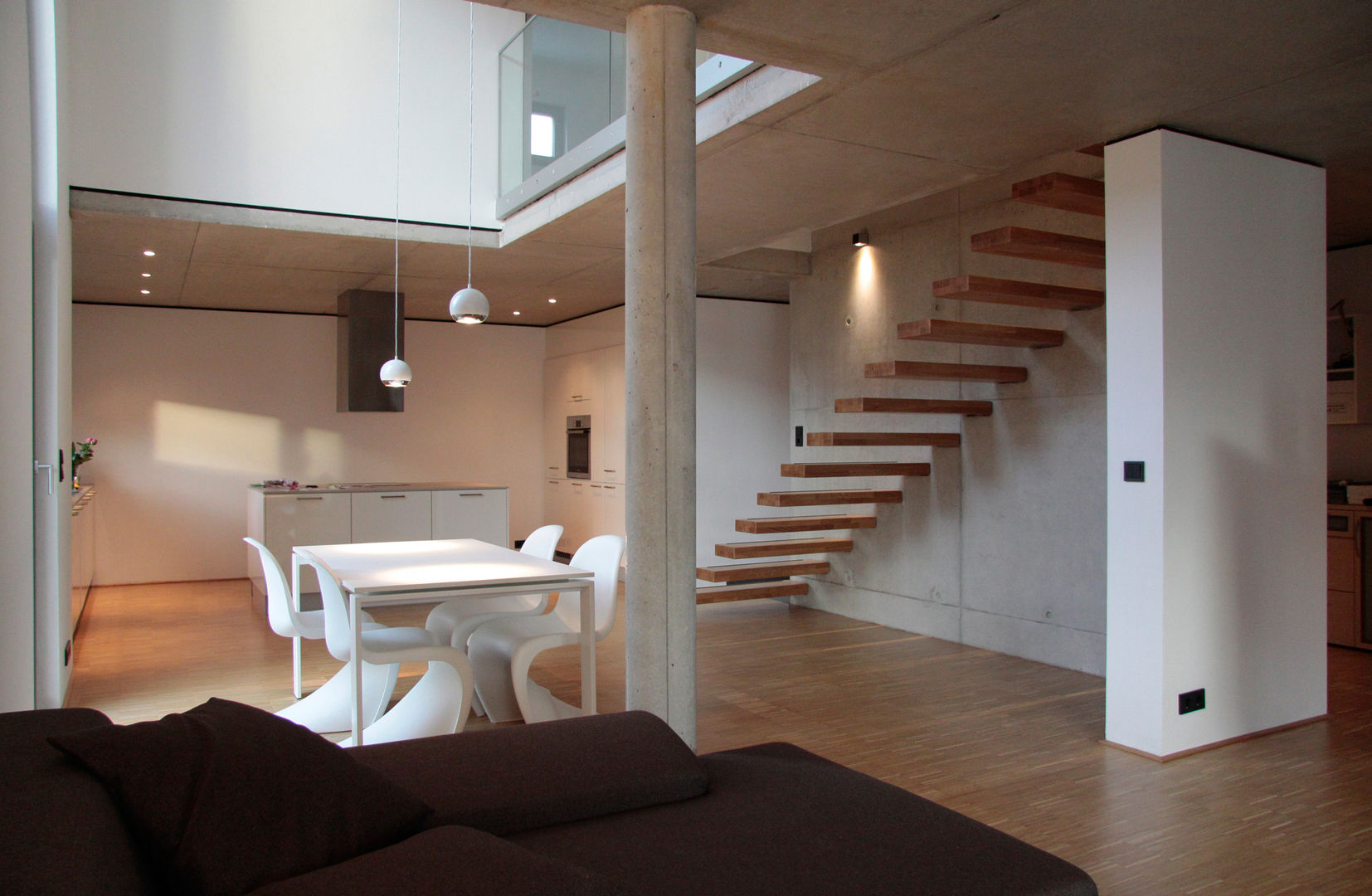 Ensemble von drei Einfamilienhäusern, Scholz&Fuchs Architekten Scholz&Fuchs Architekten Living room