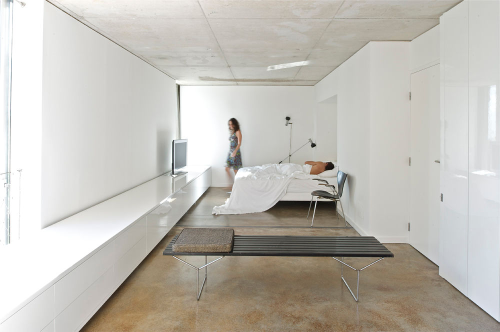 Maison Piscine, St Cyr sur Mer, MOA architecture MOA architecture Dormitorios de estilo minimalista