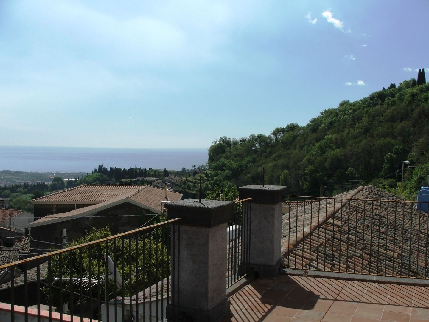 Residenza in Sicilia, ai piedi dell'Etna , Antonio Torrisi Antonio Torrisi Akdeniz Balkon, Veranda & Teras