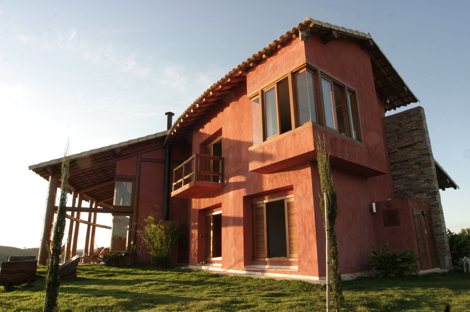 Residência ML, Mascarenhas Arquitetos Associados Mascarenhas Arquitetos Associados Casas de estilo rústico