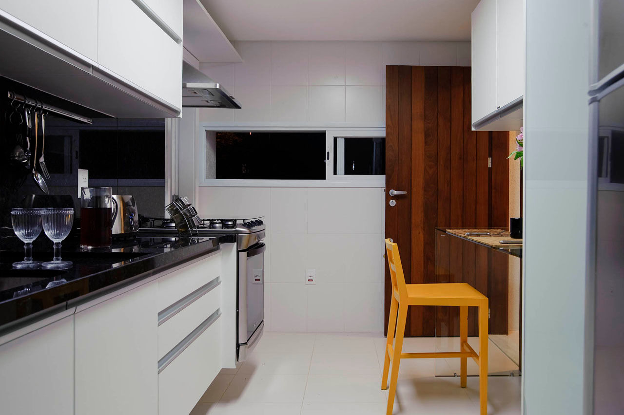 Casa Carqueija, dantasbento | Arquitetura + Design dantasbento | Arquitetura + Design Modern Kitchen