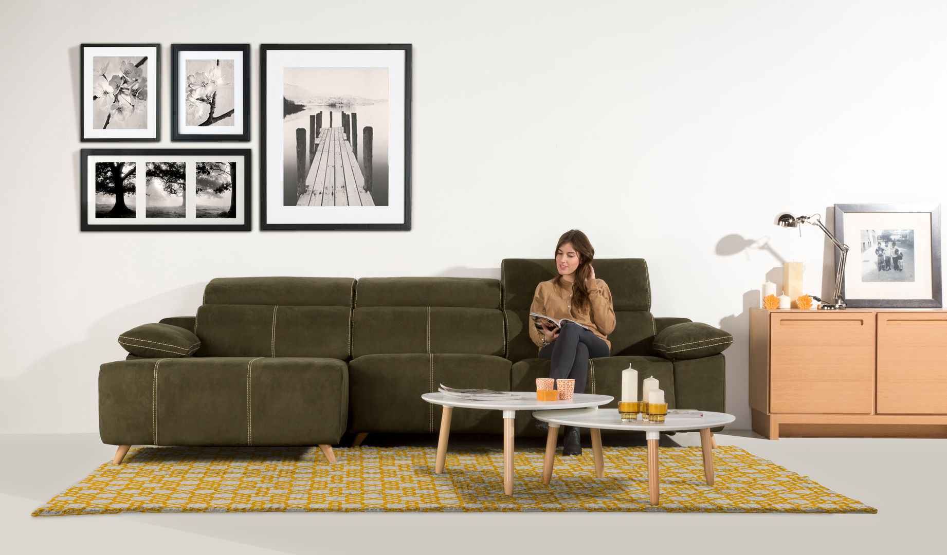 Katia- Gamamobel 2015 homify Salones de estilo moderno Sofás y sillones