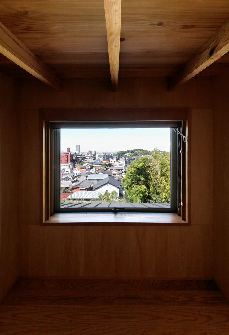 IR House, 磯村建築設計事務所 磯村建築設計事務所 Salas multimedia de estilo moderno