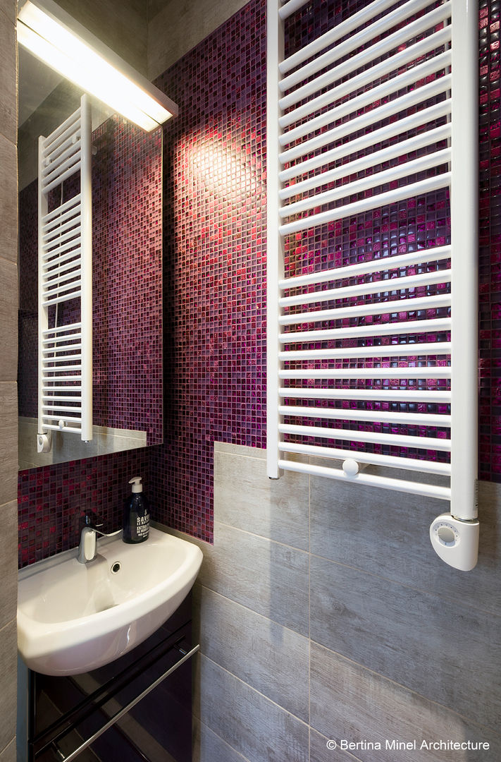 homify Modern Banyo