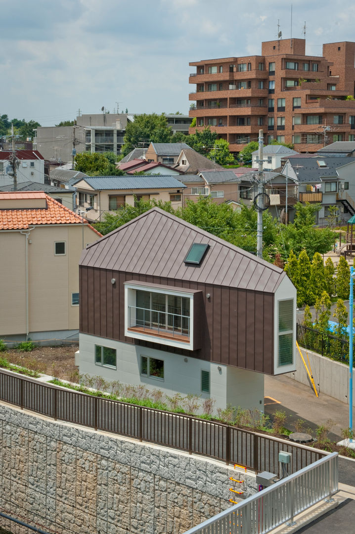 ​River side house / House in Horinouchi, 水石浩太建築設計室／ MIZUISHI Architect Atelier 水石浩太建築設計室／ MIZUISHI Architect Atelier บ้านและที่อยู่อาศัย