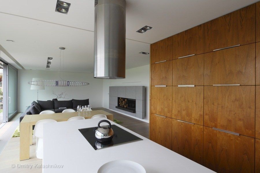 DOM JEDNORODZINNY LUS_1, PL.architekci PL.architekci Minimalist kitchen