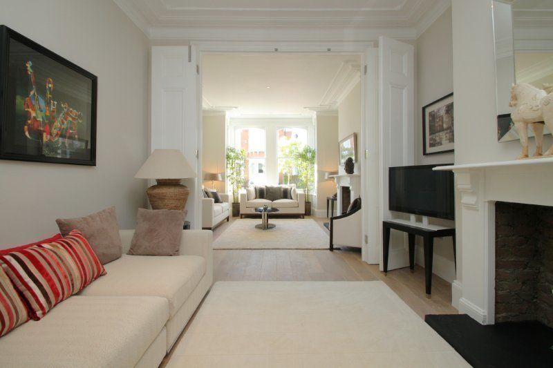 A Four-Bedroom Victorian House in Narbonne Avenue, Clapham, Bolans Architects Bolans Architects Salas de estar modernas