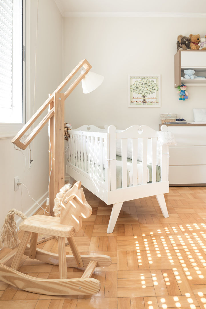 Apartamento MR, Blacher Arquitetura Blacher Arquitetura Eclectic style nursery/kids room