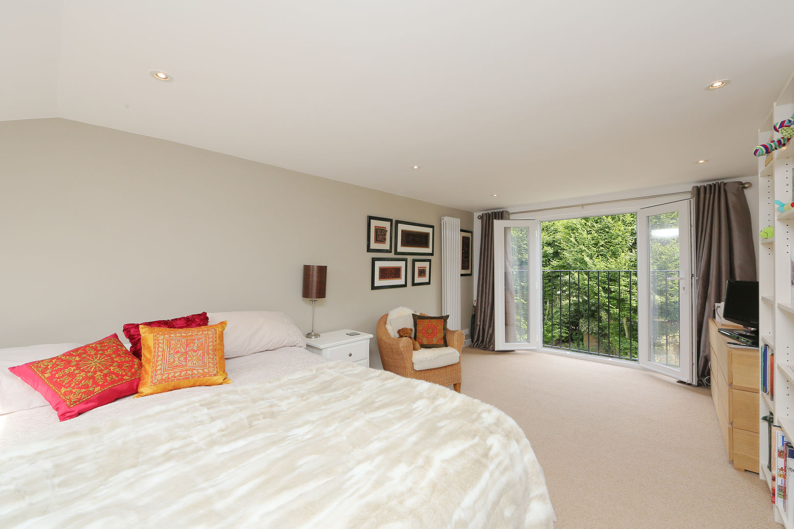 ​dormer loft conversion wandsworth homify Modern style bedroom