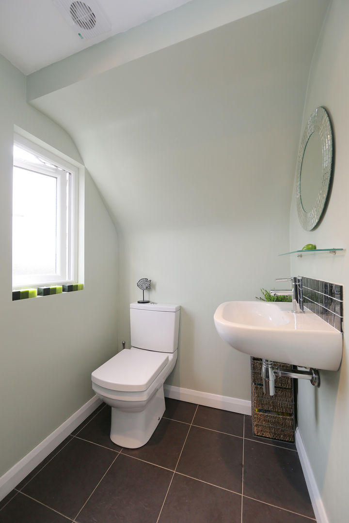 l-shaped dormer loft conversion richmond homify Ванная комната в стиле модерн