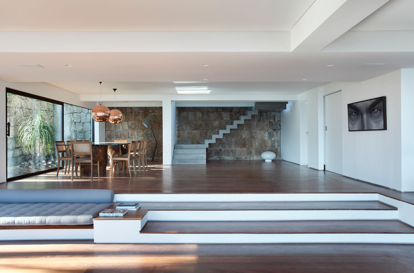 Joatinga 650m², House in Rio House in Rio モダンデザインの リビング