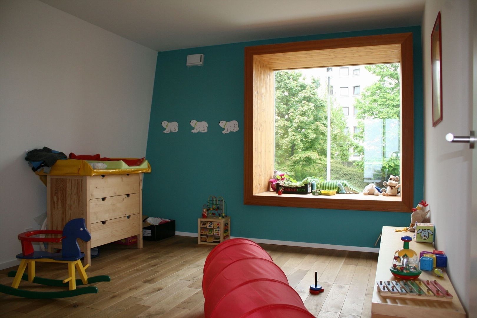 S.line wohnen bei Stuttgart, böser architektur böser architektur Modern nursery/kids room
