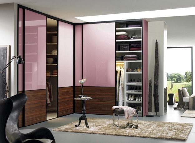 homify Modern dressing room Wardrobes & drawers