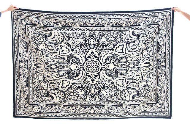 chainstitch wool rugs, kashmir modernart gallery kashmir modernart gallery أرضيات سجاد