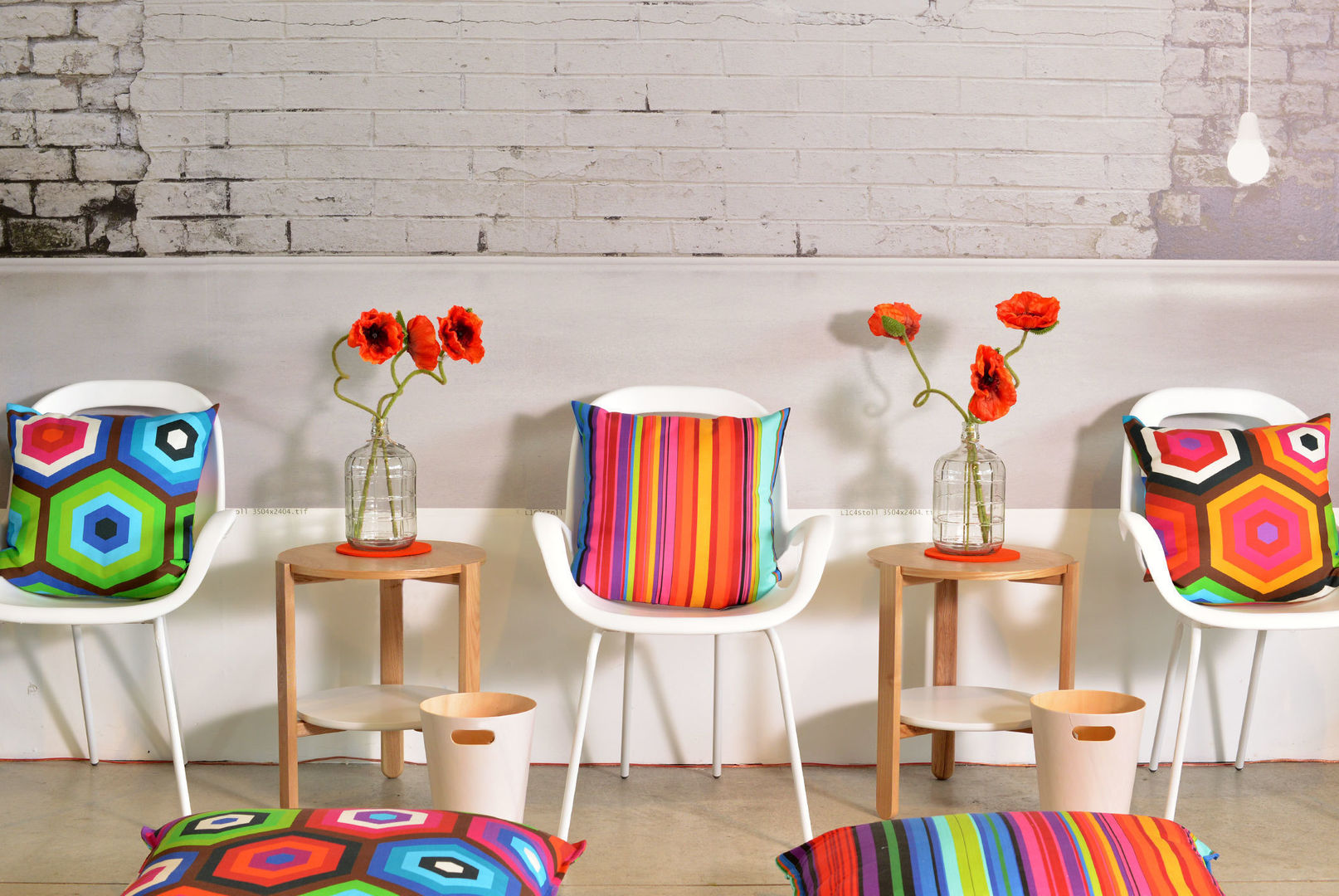 Starke Dessins und tolle Farben, APART APART Modern living room Accessories & decoration
