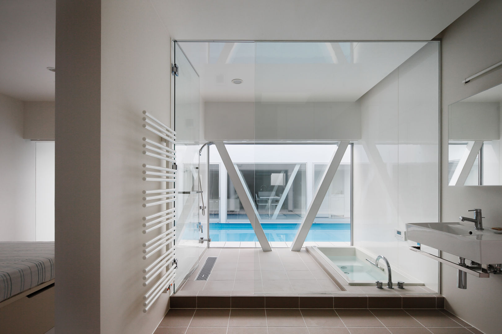 l a n i, *studio LOOP 建築設計事務所 *studio LOOP 建築設計事務所 Salle de bain moderne