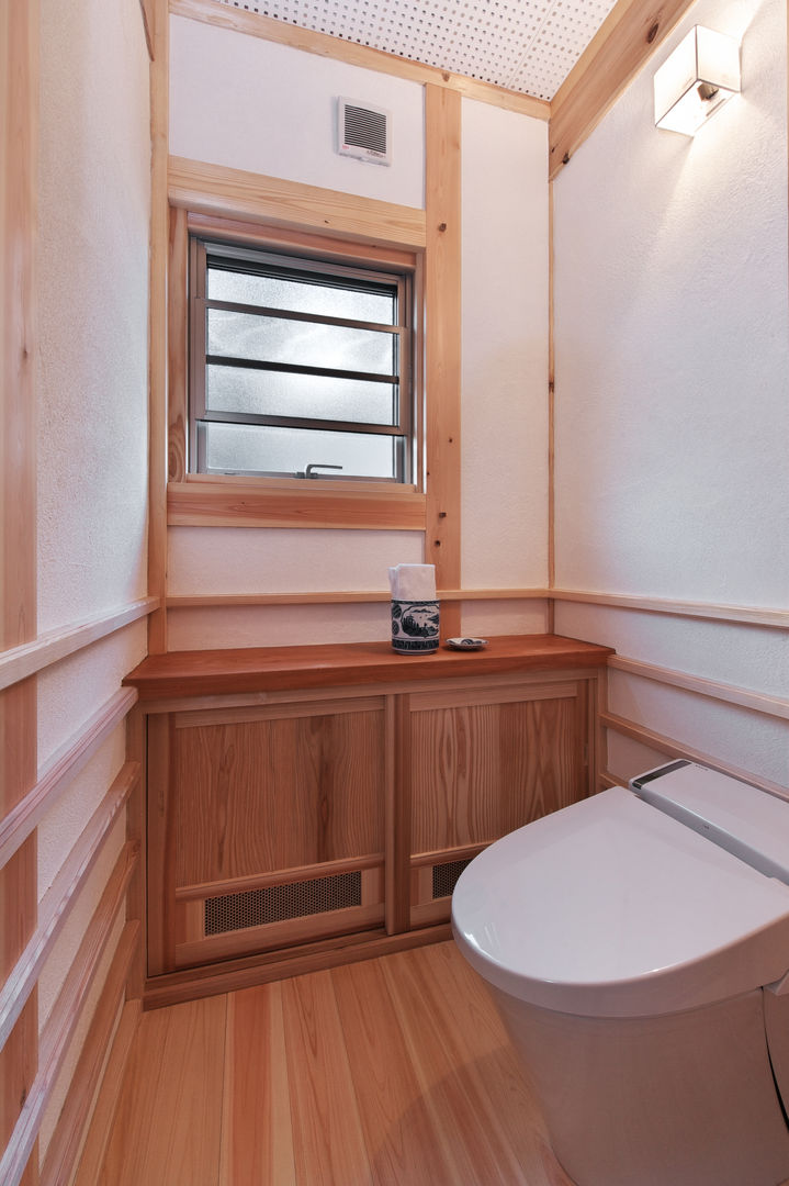 トイレ SSD建築士事務所株式会社 クラシックスタイルの お風呂・バスルーム