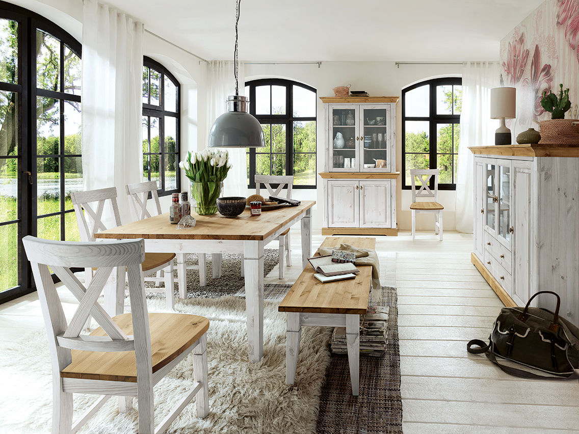 homify Rustic style dining room Chairs & benches