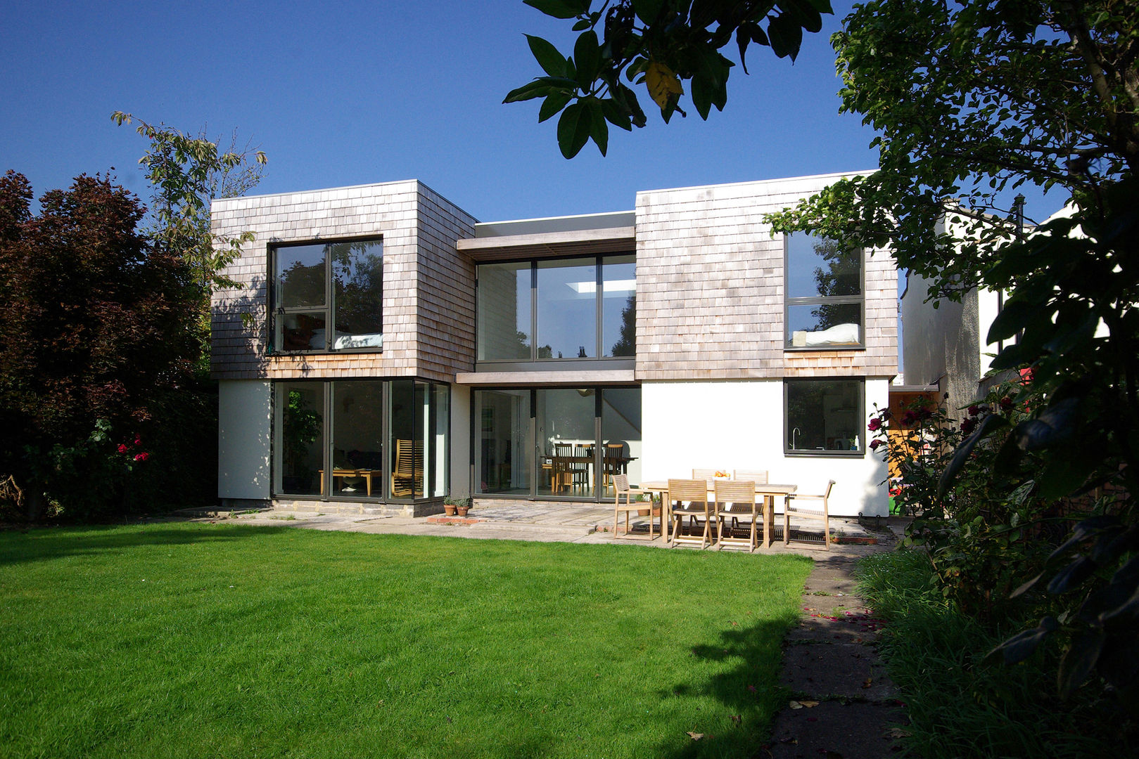 Cedar House, Designscape Architects Ltd Designscape Architects Ltd Modern houses