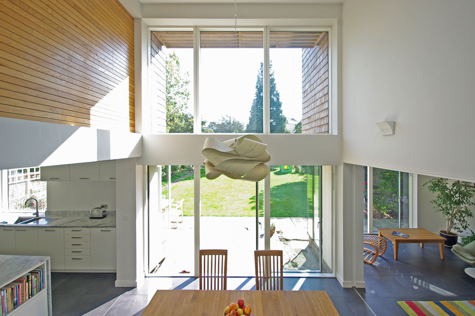 Cedar House, Designscape Architects Ltd Designscape Architects Ltd Comedores de estilo moderno