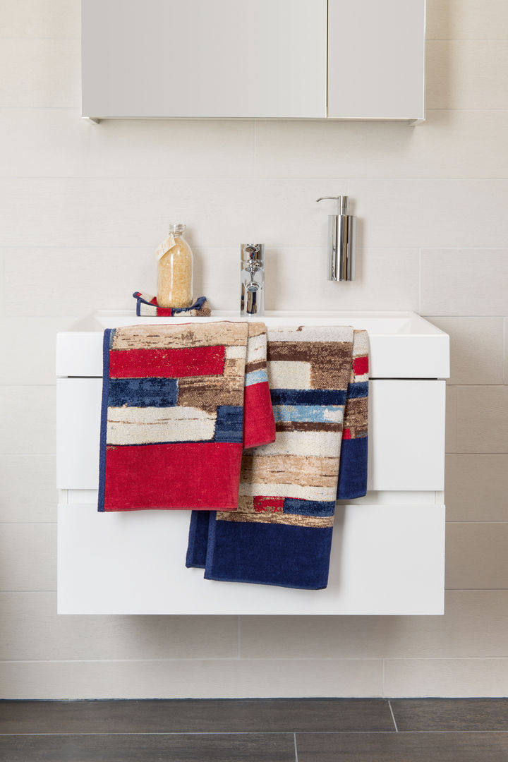 FEILER – Retrolook mit VINTAGE WOOD, FEILER FEILER Classic style bathroom Textiles & accessories