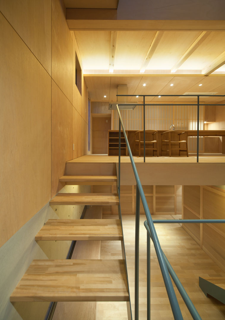 House in Nanakuma, MOVEDESIGN MOVEDESIGN Couloir, entrée, escaliers originaux