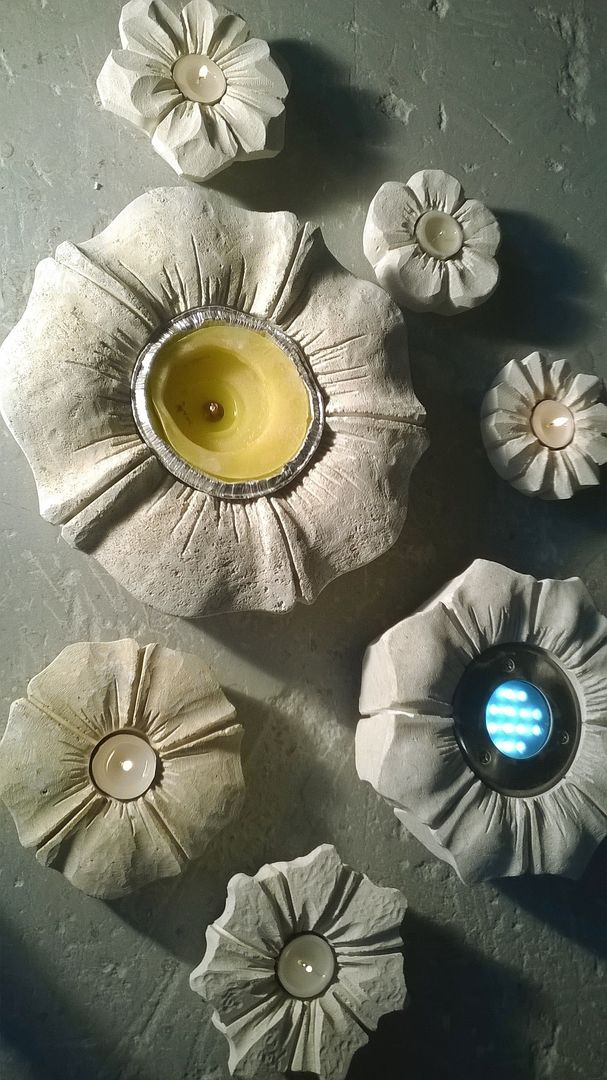 stone flowers stonebreakers Mediterranean style garden Lighting