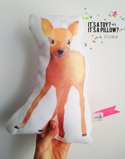 Deer pillow catita illustrations® Quartos de criança escandinavos Acessórios e Decoração