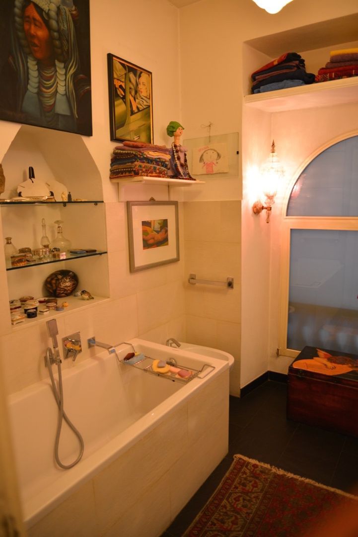 Milano - Edificio Liberty - Piazza Risorgimento, Studio Fori Studio Fori Eclectic style bathroom