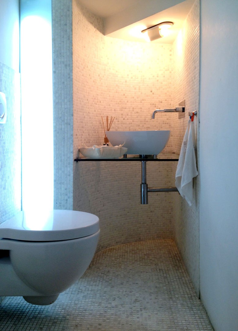 La Villa di Paola, ArchEnjoy Studio ArchEnjoy Studio Modern bathroom